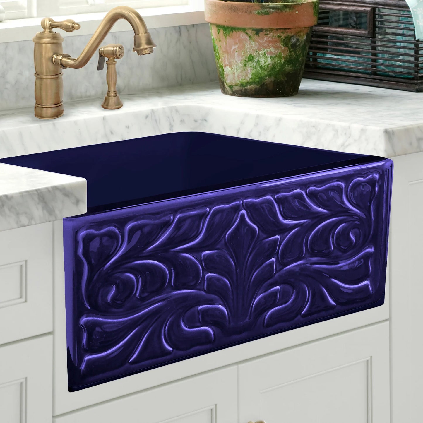 WHITEHAUS 30" Farmhaus Fireclay Reversible Sink WHFLGO3018 with intricate Roman floral design