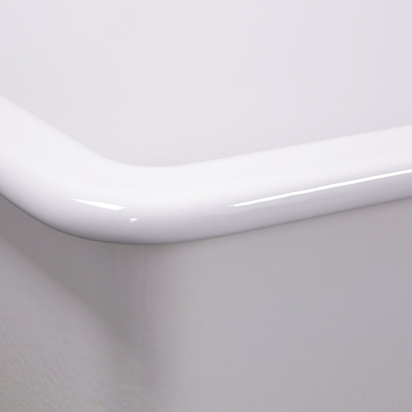 Close-up of Nantucket 32" Cape Collection Fireclay Kitchen Sink Wellfleet-3218W corner detail, showcasing smooth edges.