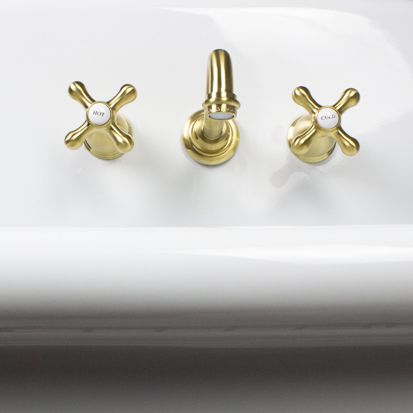 Nantucket Victorian bathroom faucet, brass, view 5