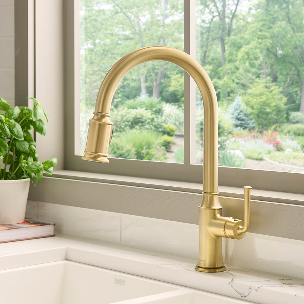 Ruvati RVF1234 Simoni Single-Handle Pull-Down Kitchen Faucet — Traditional Farmhouse Style