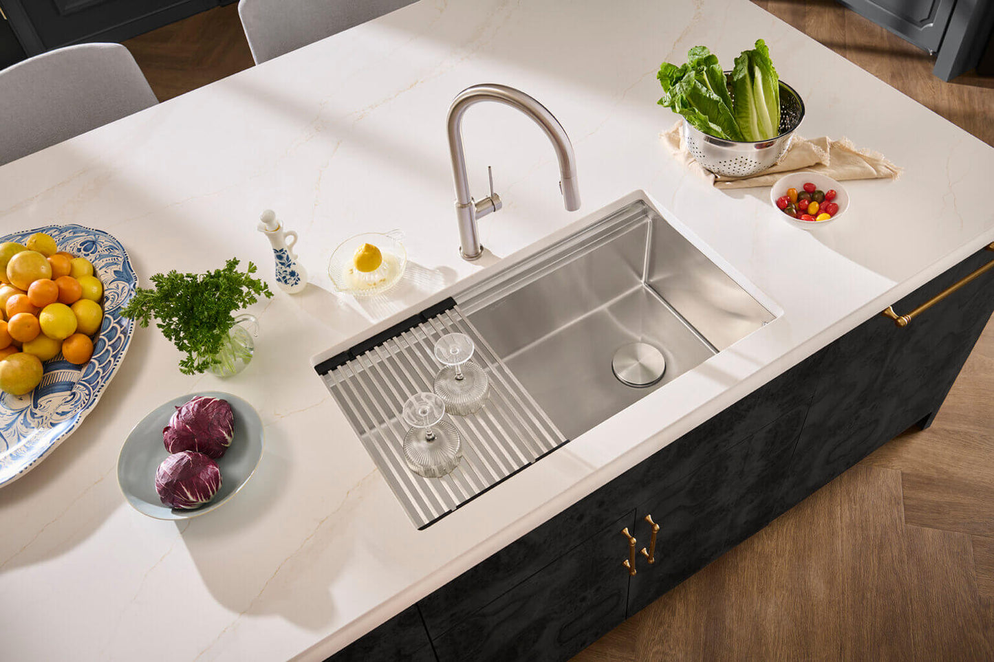 Ruvati RVF1237 Vestia Single-Handle Pull-Down Kitchen Faucet with Knurl Detail installed in a modern kitchen sink.