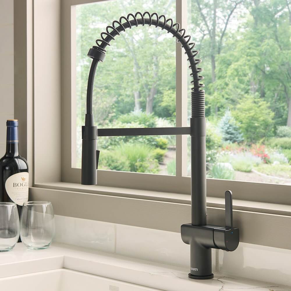 Ruvati RVF1243 Seneca Single-Handle Pull-Down Pull-Out Spring Kitchen Faucet