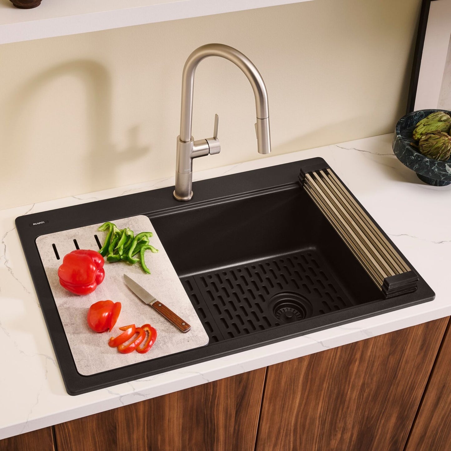 Ruvati RVF1248 Isola Single-Handle Pull-Out Kitchen Faucet with Knurl Detail