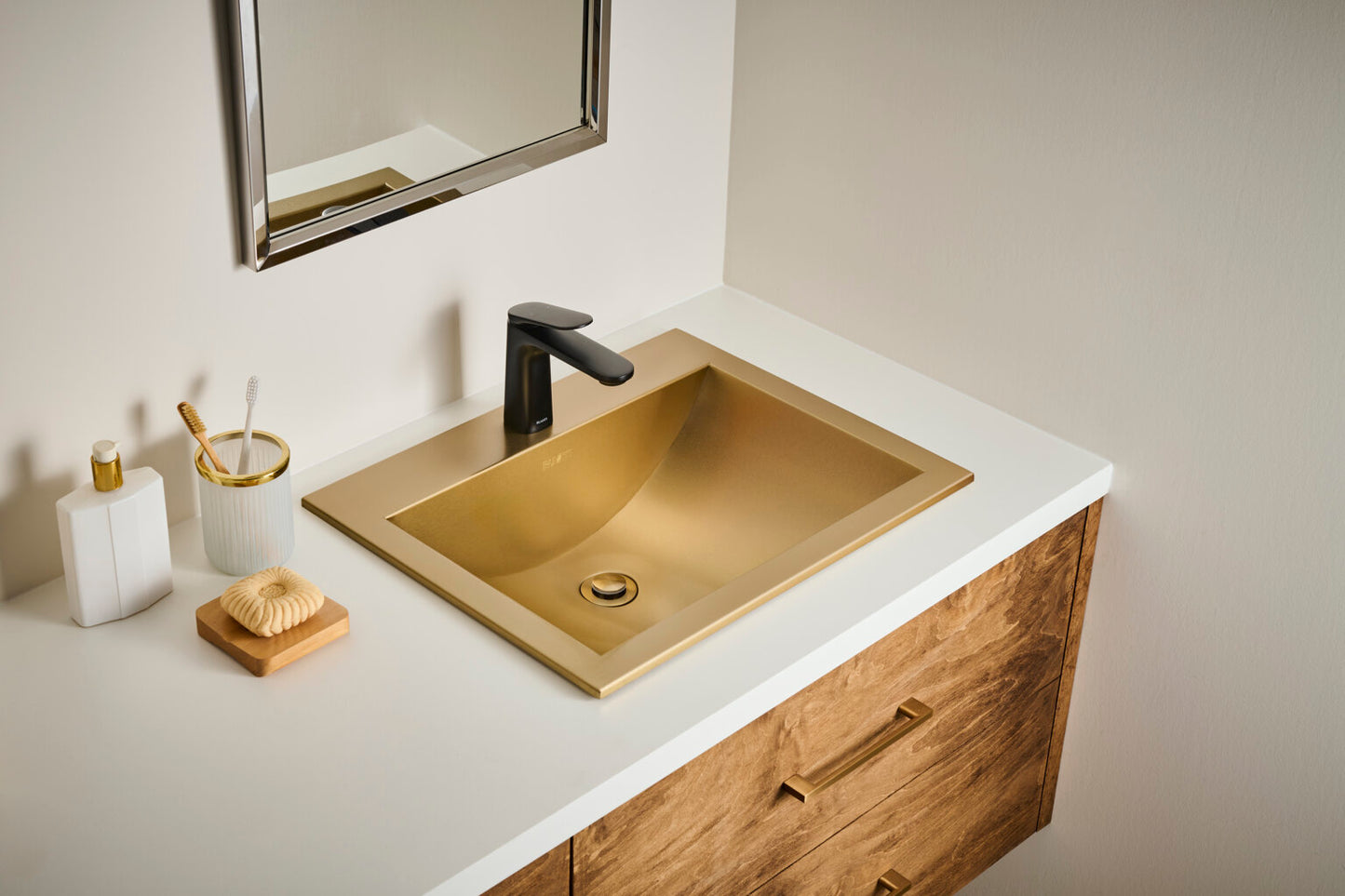 Ruvati RVF5135 Este Single-Handle Bathroom Faucet in Brushed Nickel or Matte Black