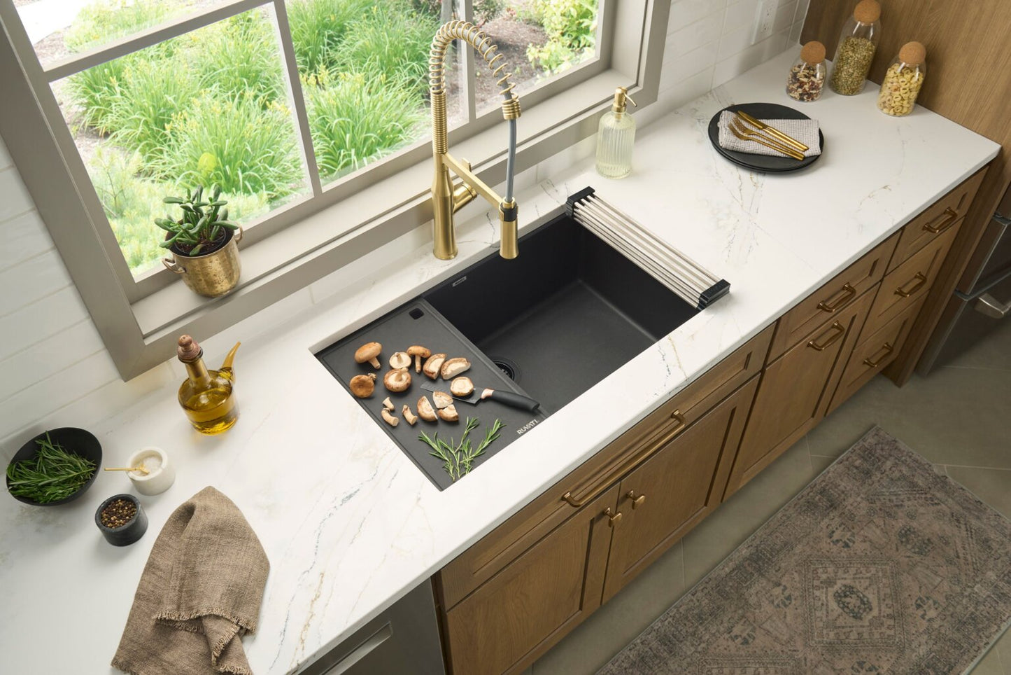 Ruvati RVG2306 32" Granite Composite Undermount Workstation Kitchen Sink