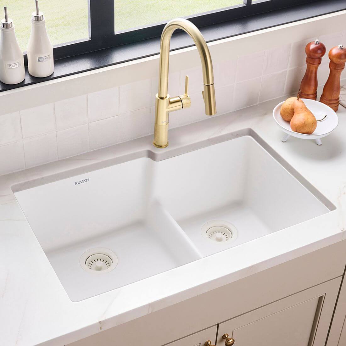 Ruvati epiGranite RVG2347 33" Undermount Double Bowl Kitchen Sink with Low Divide