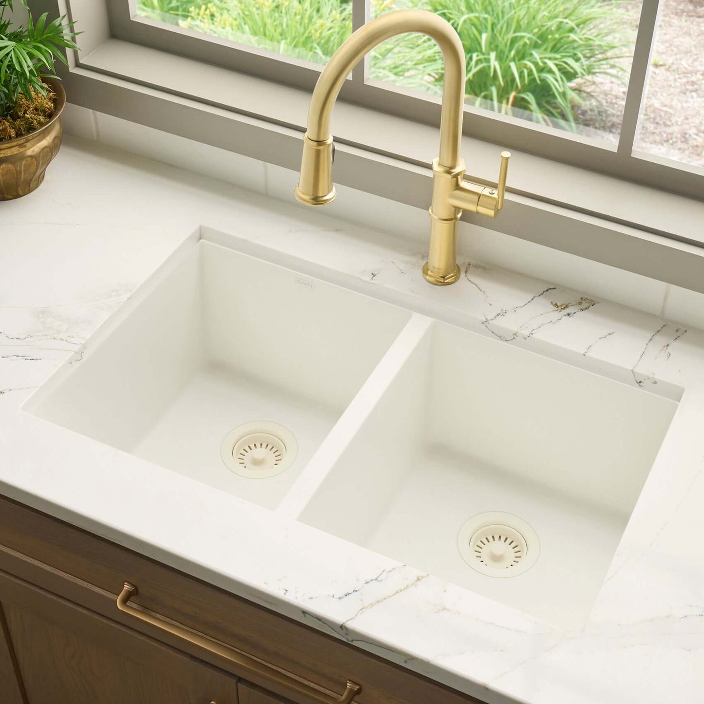 Ruvati RVG2388 32" Granite Composite Undermount Double Bowl Sink