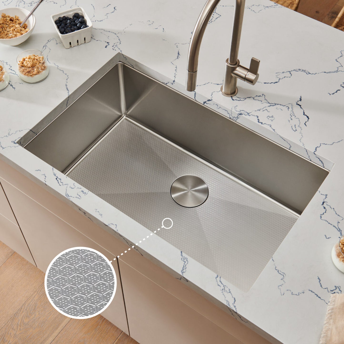 Ruvati 30" Gravena Hex Kitchen Sink Undermount - RVH7630