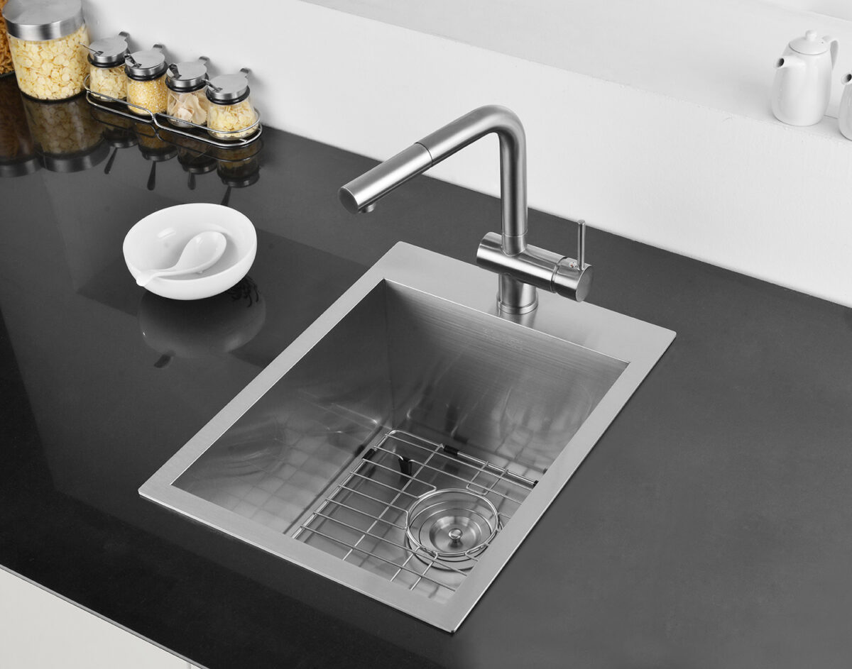 Ruvati 15" x 20" Tirana Stainless Steel Bar Prep Sink Drop-In - RVH8110
