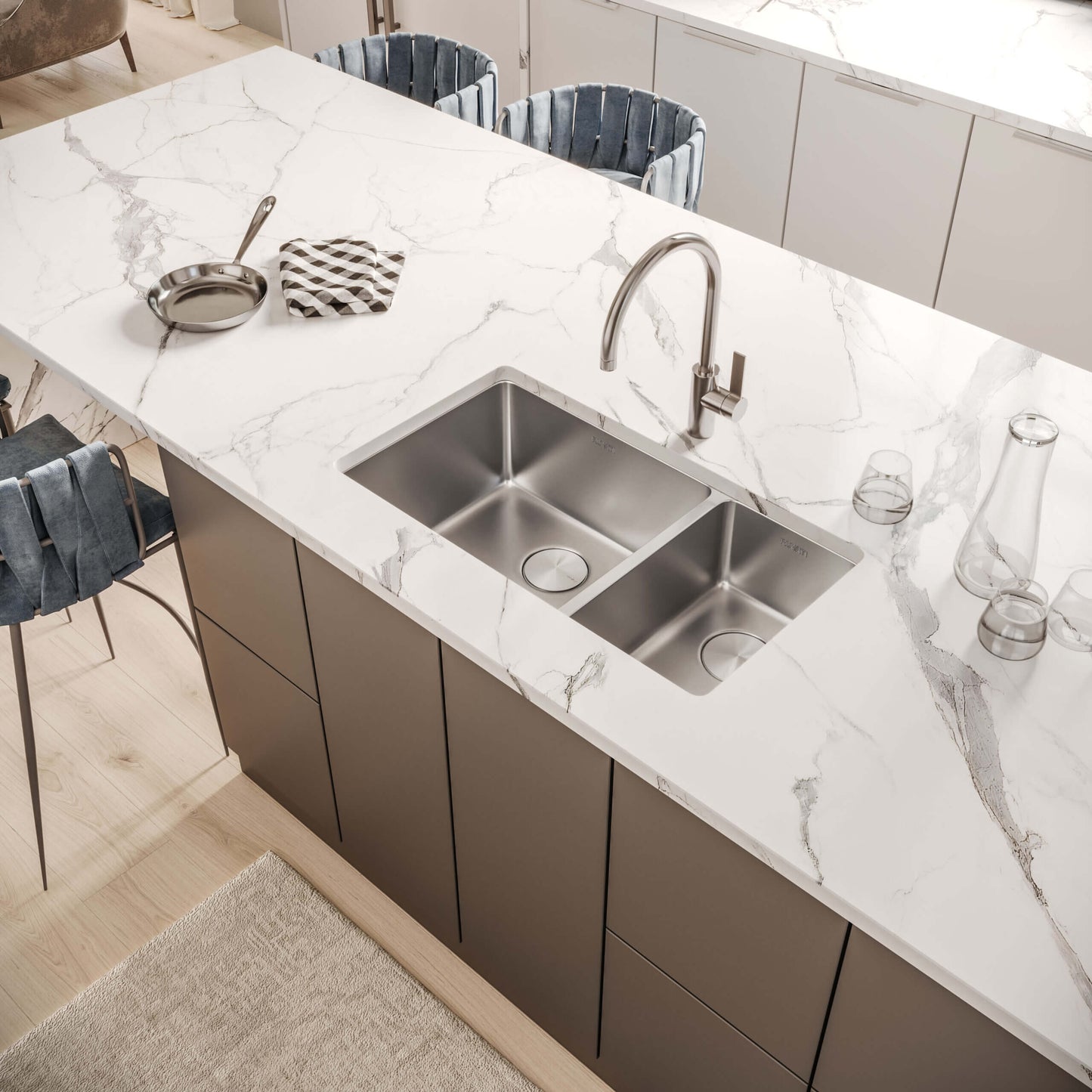 Ruvati 32" Undermount Kitchen Sink 70/30 Double Bowl - RVM5300