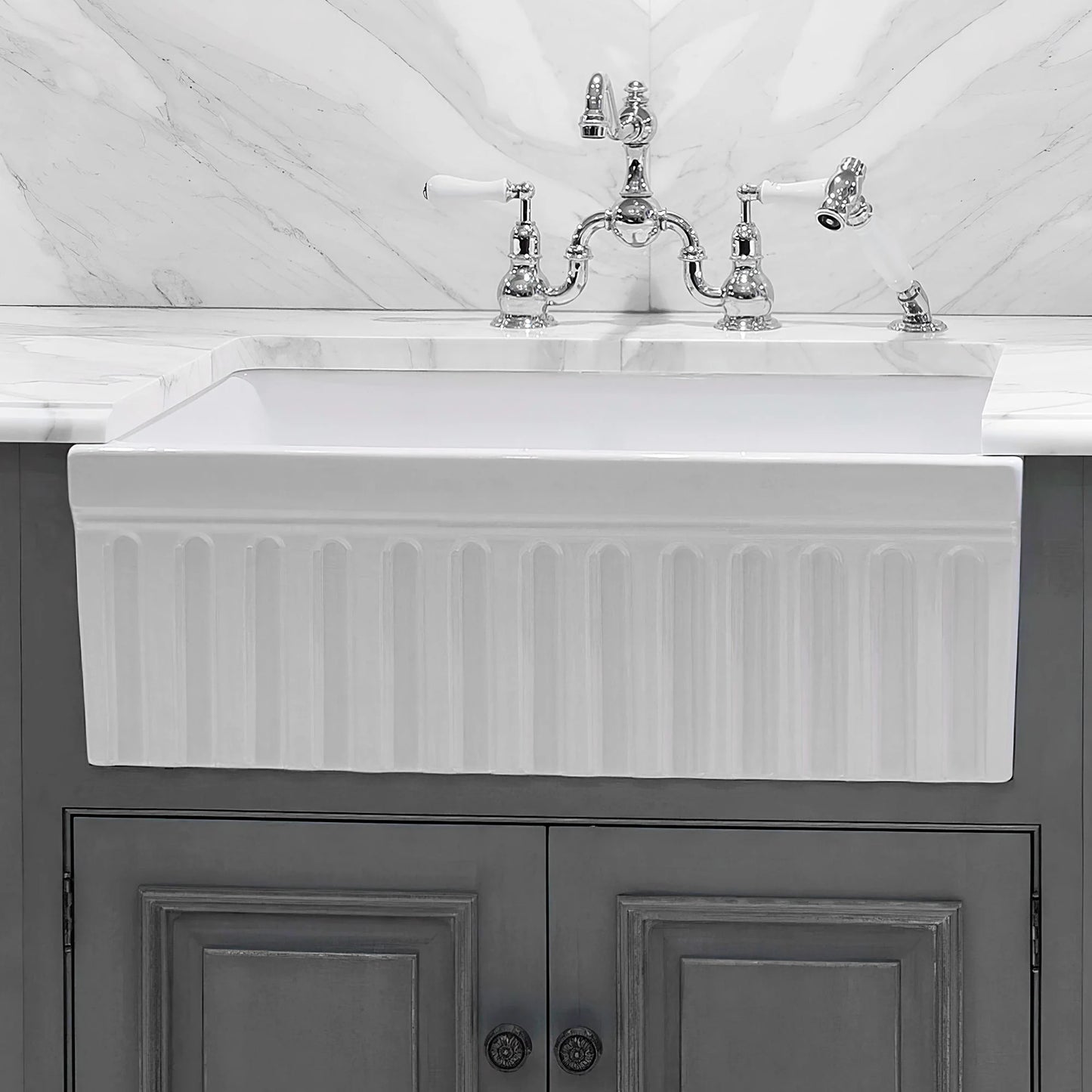 WHITEHAUS 30" Farmhaus Fireclay Quatro Alcove Reversible Sink WHQ330 in elegant kitchen setting.