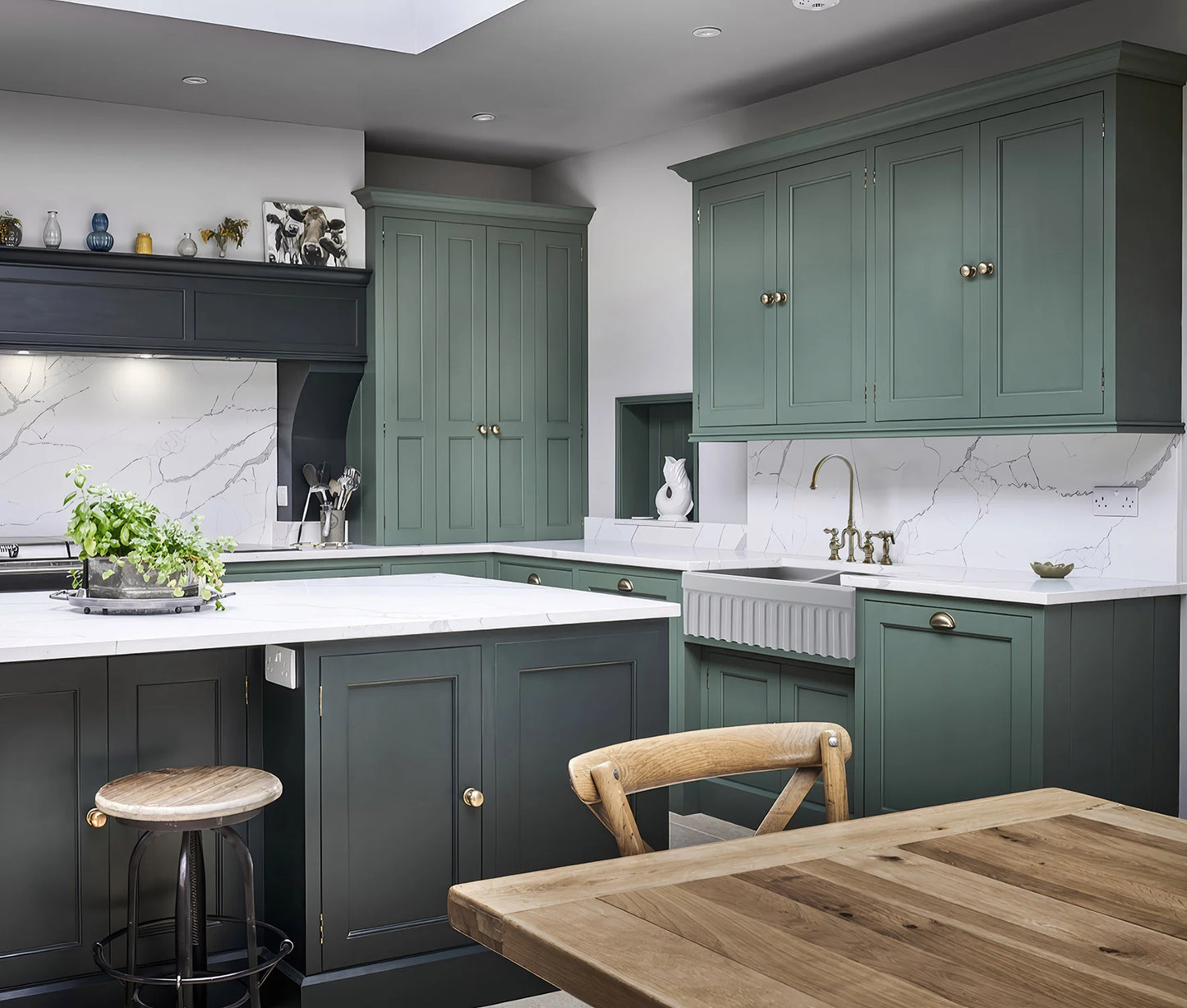 Stylish kitchen view showcasing WHITEHAUS 33" Farmhaus Quatro Alcove Reversible Matte Double Bowl Fireclay Kitchen Sink WHQDB332