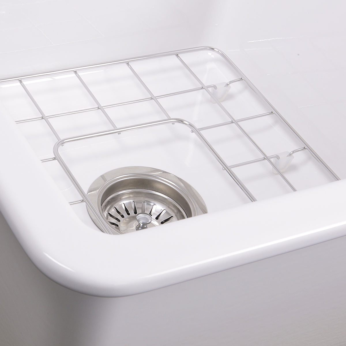 Nantucket Wellfleet-1818W 18-inch white fireclay kitchen sink, view 2