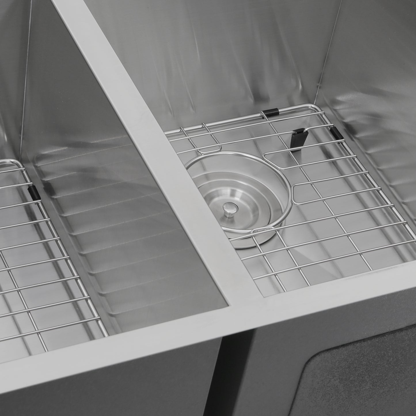 Nantucket ZR3219-OS-16 32-inch Pro Series 55/45 double bowl stainless steel kitchen sink, view 3