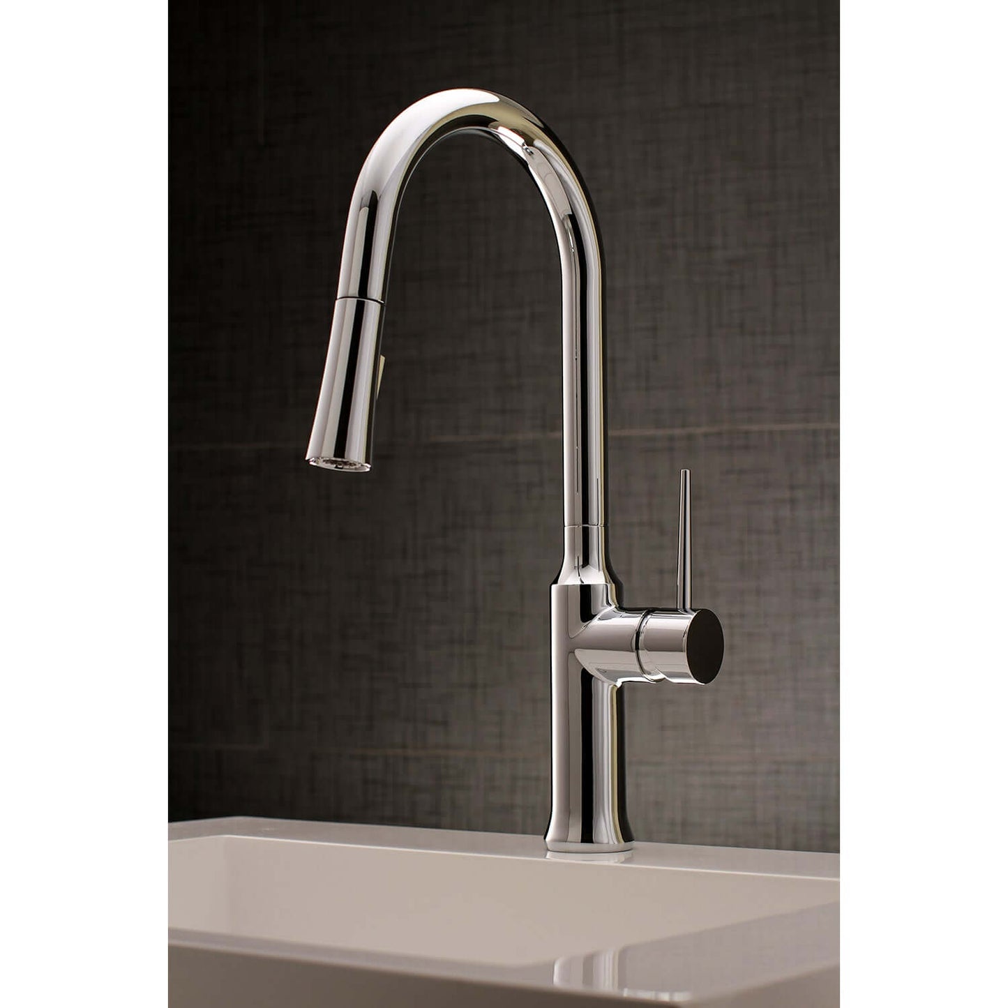 Gourmetier LS2723NYL New York Single-Handle Pull-Down Kitchen Faucet, Brushed Brass