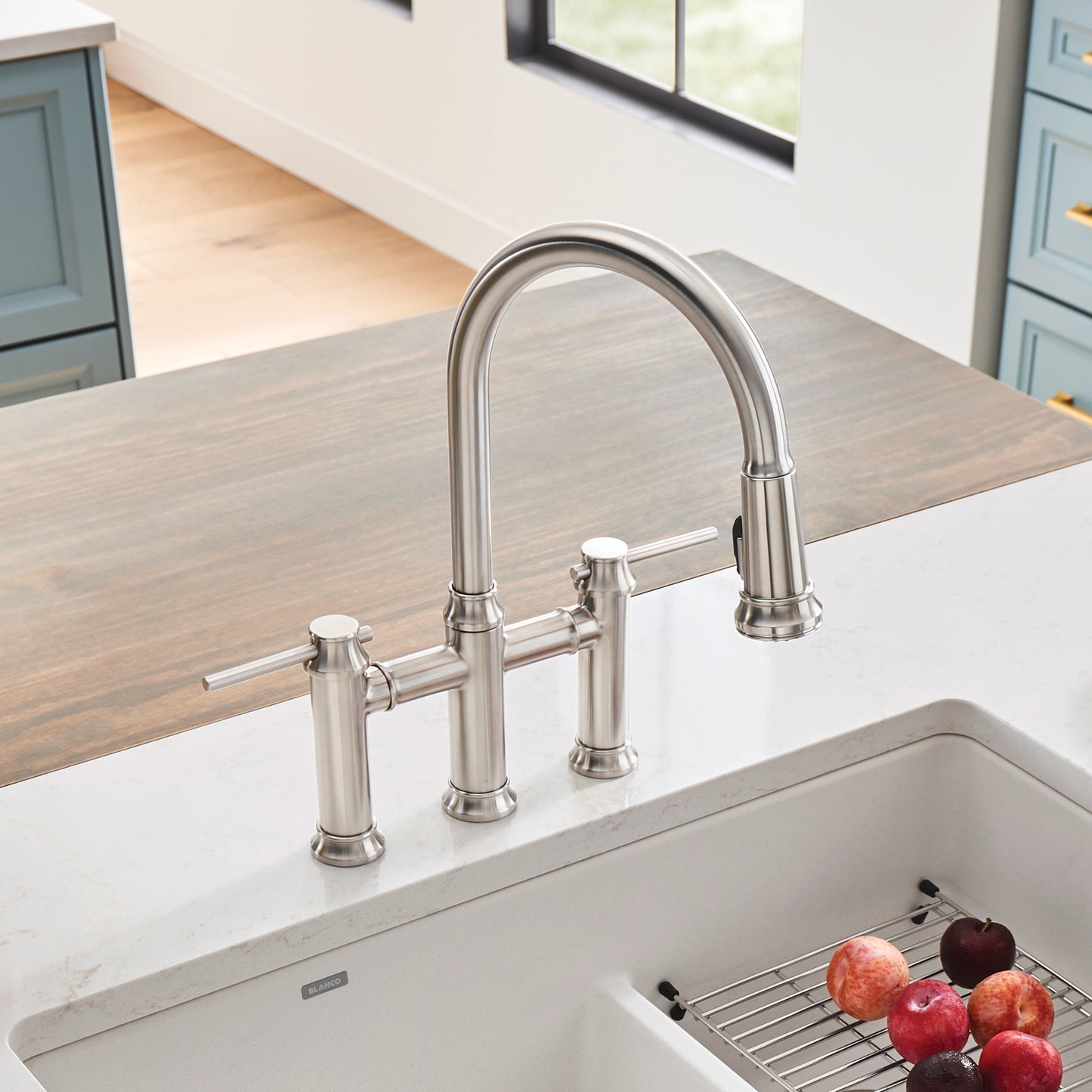 BLANCO Empressa Pull-Down Dual-Spray Bridge Faucet