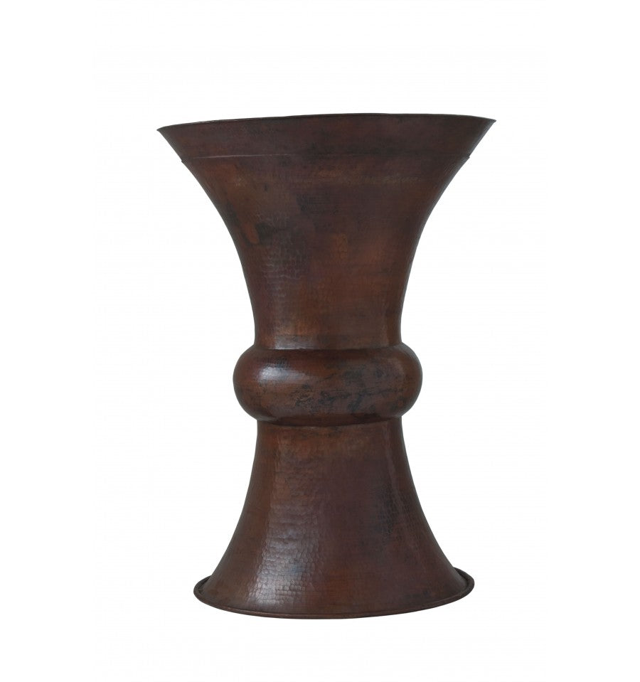 Hand-hammered aged copper finish on the Thompson Ameca pedestal sink CSW/P