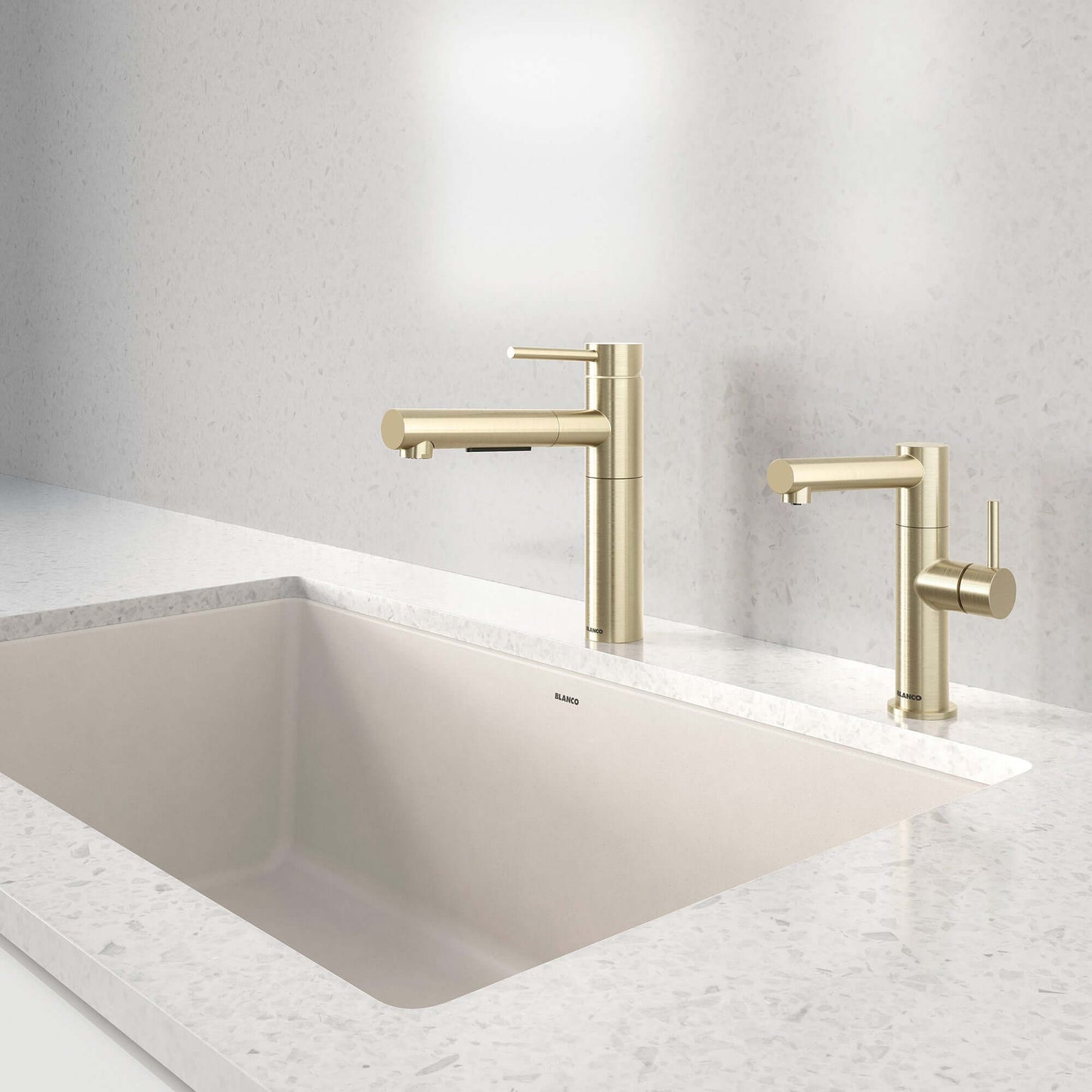 BLANCO Alta II Low Arc Pull-Out Dual-Spray Kitchen Faucet