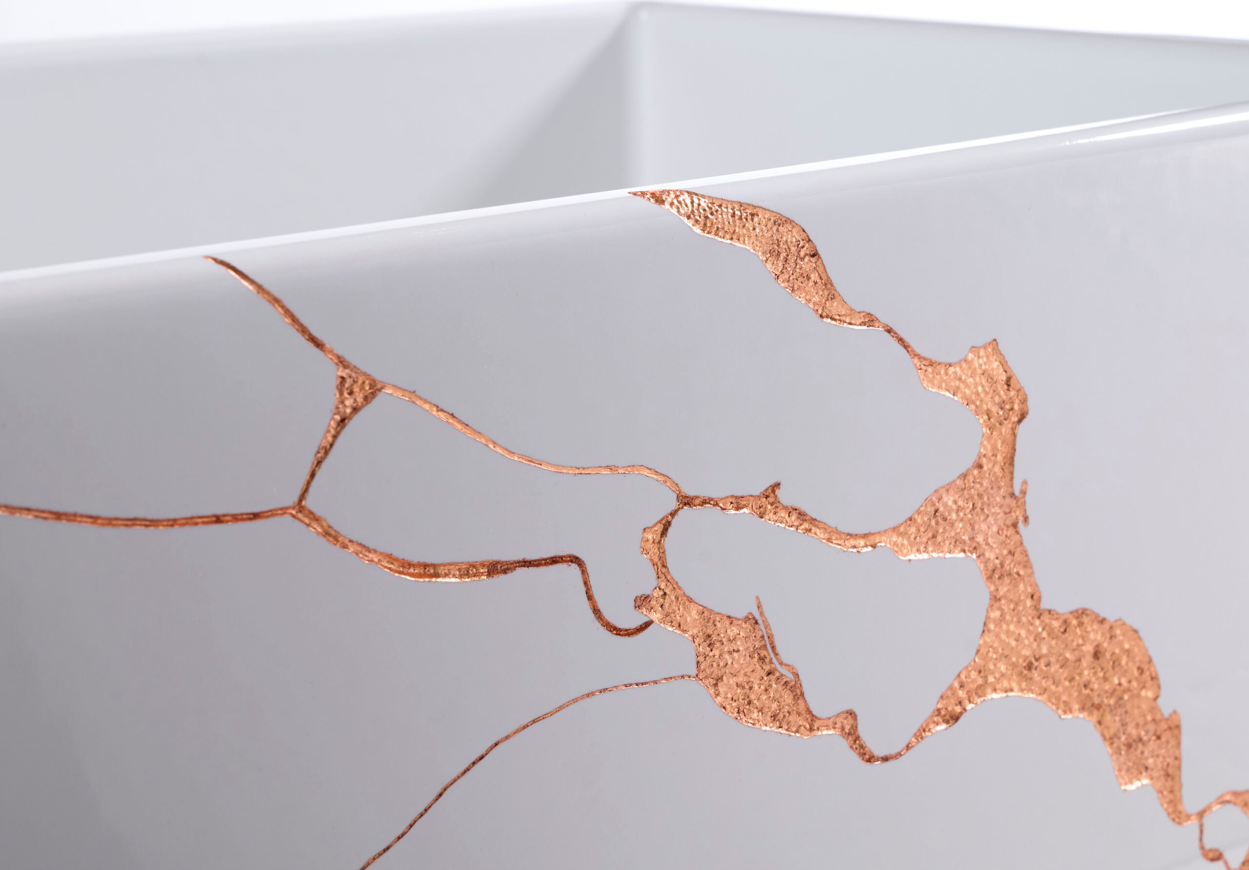 Thompson Kintsugi 30" Gloss White Fireclay Farmhouse Sink with Copper Detailing - KSA-KINT-COPPER - view 4
