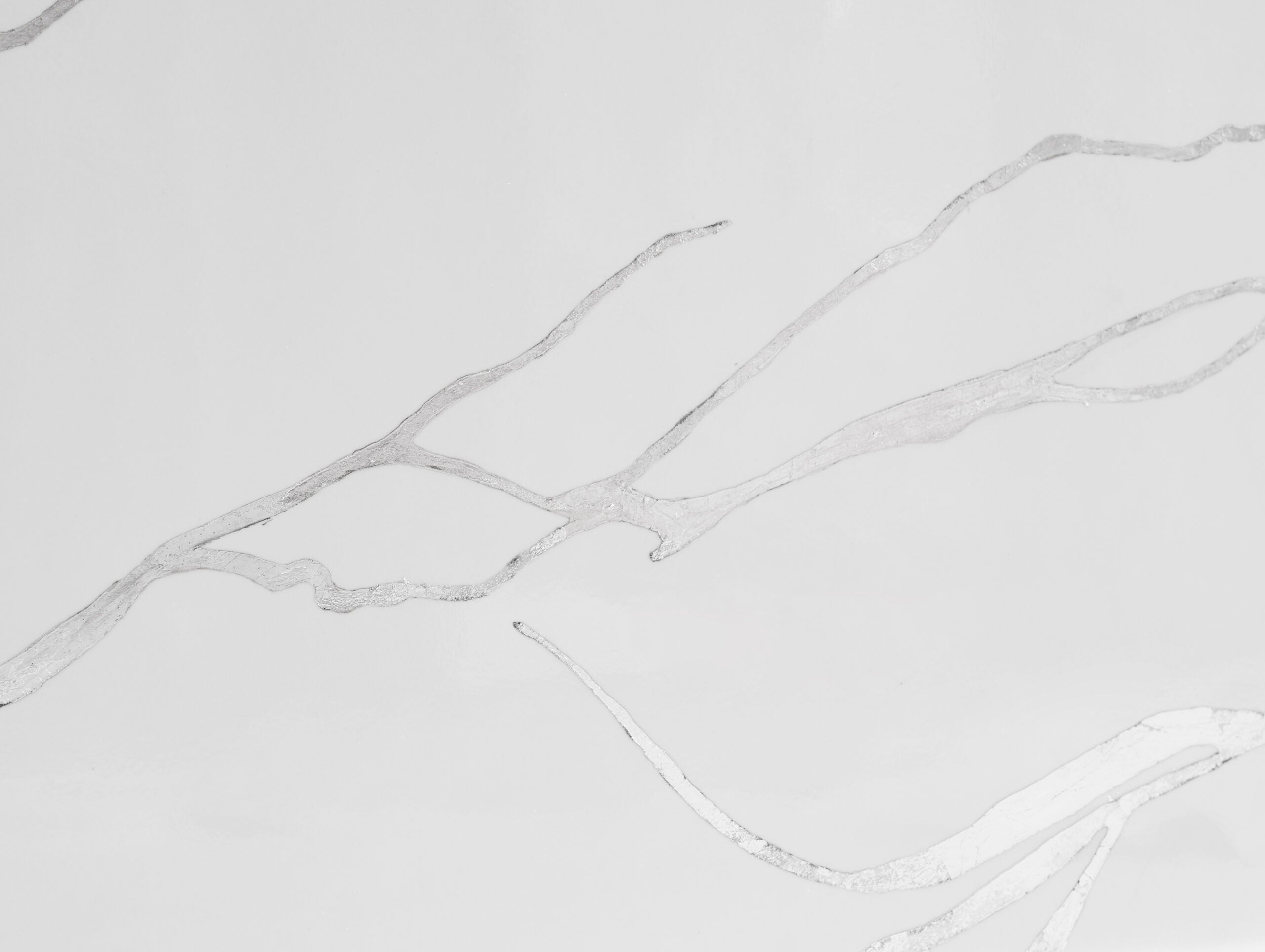 Thompson Kintsugi 30" Gloss White Fireclay Farmhouse Sink with Silver Detailing - KSA-KINT-SILVER - view 5