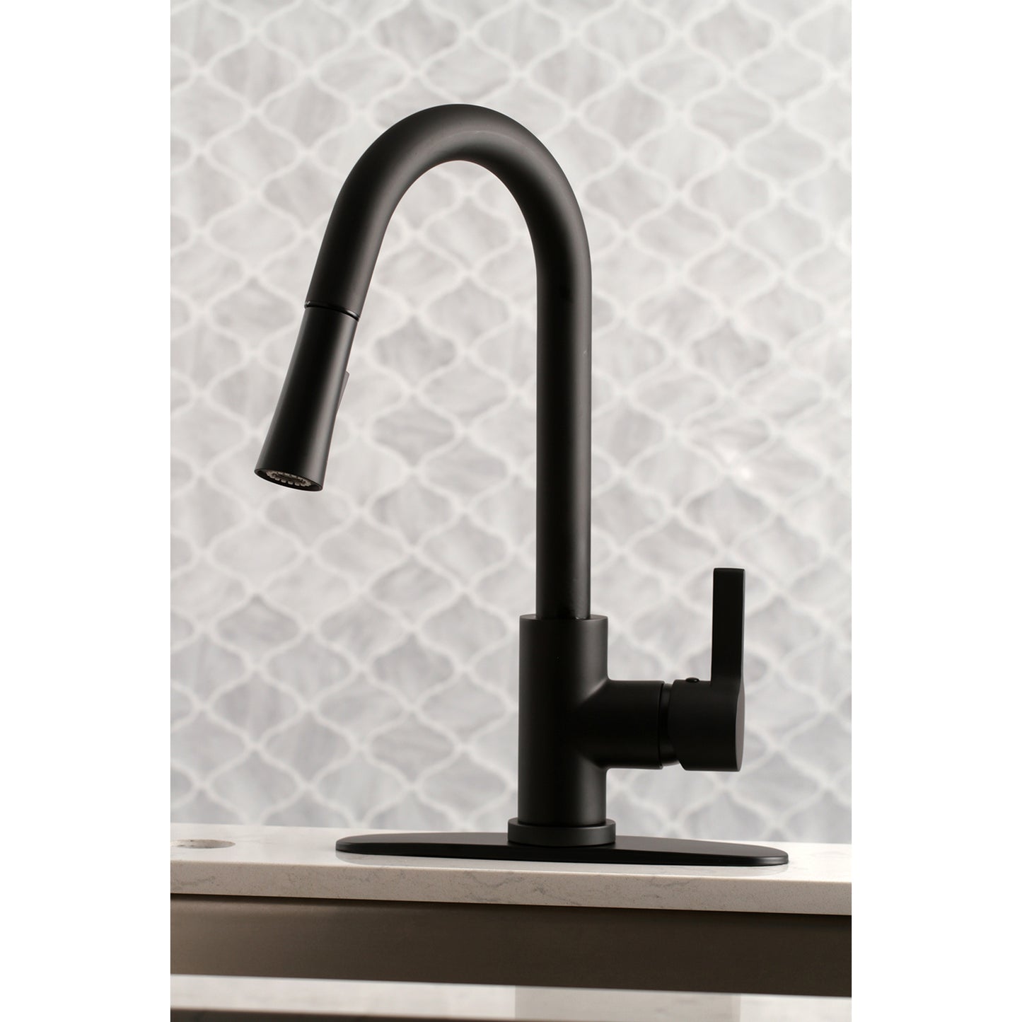Kingston Brass LS8688CTL Continental Pull-Down Kitchen Faucet