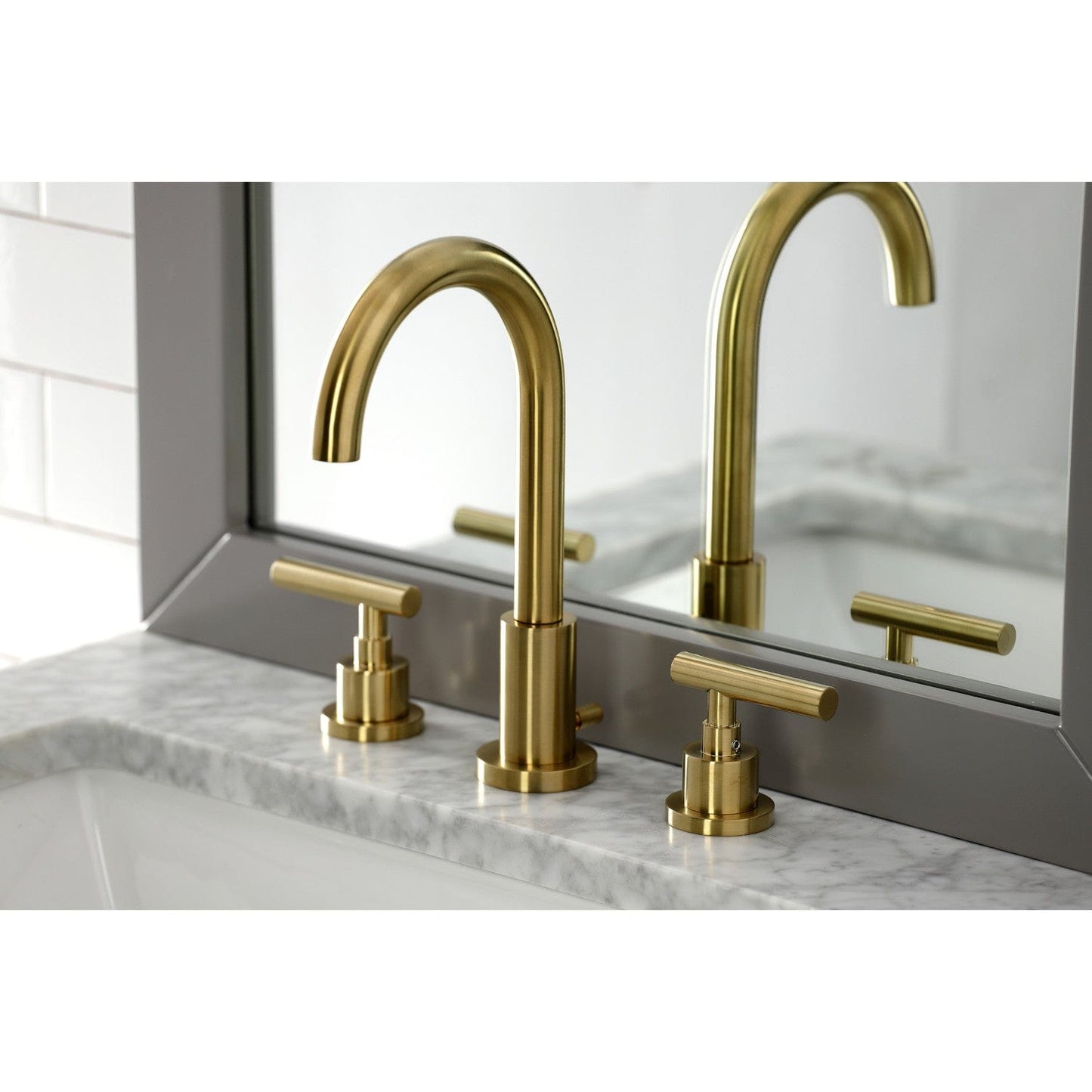 KINGSTON Brass Manhattan Widespread Bathroom Faucet with Brass Pop-Up - Brushed Brass