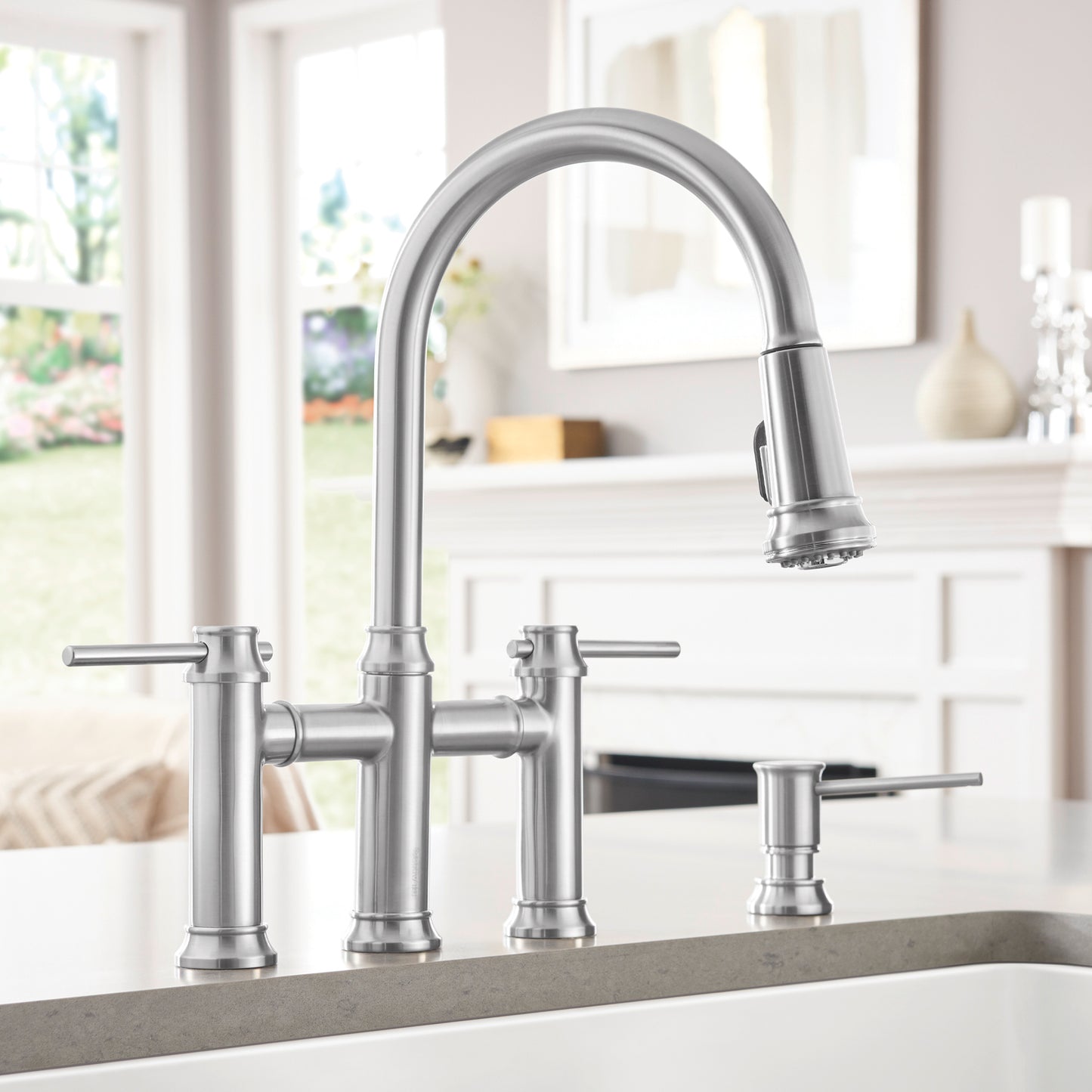 BLANCO Empressa Pull-Down Dual-Spray Bridge Faucet