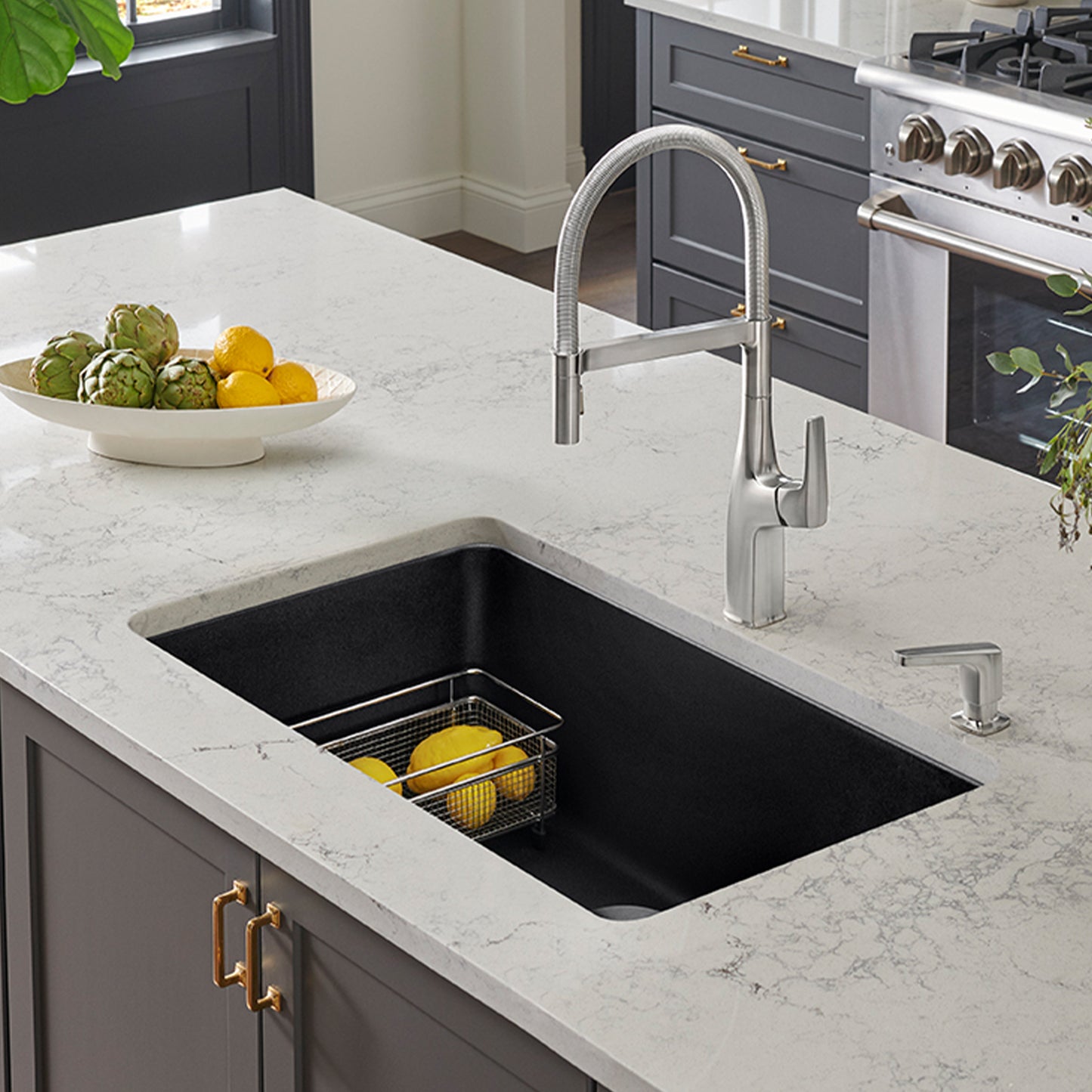 BLANCO Rivana Semi-Pro Pull-Down Dual-Spray Kitchen Faucet