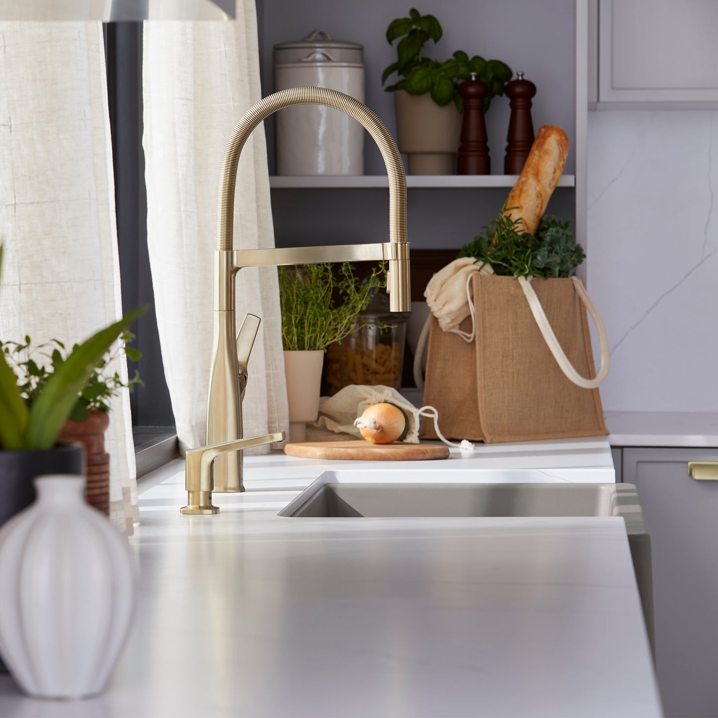 BLANCO Rivana Semi-Pro Pull-Down Dual-Spray Kitchen Faucet