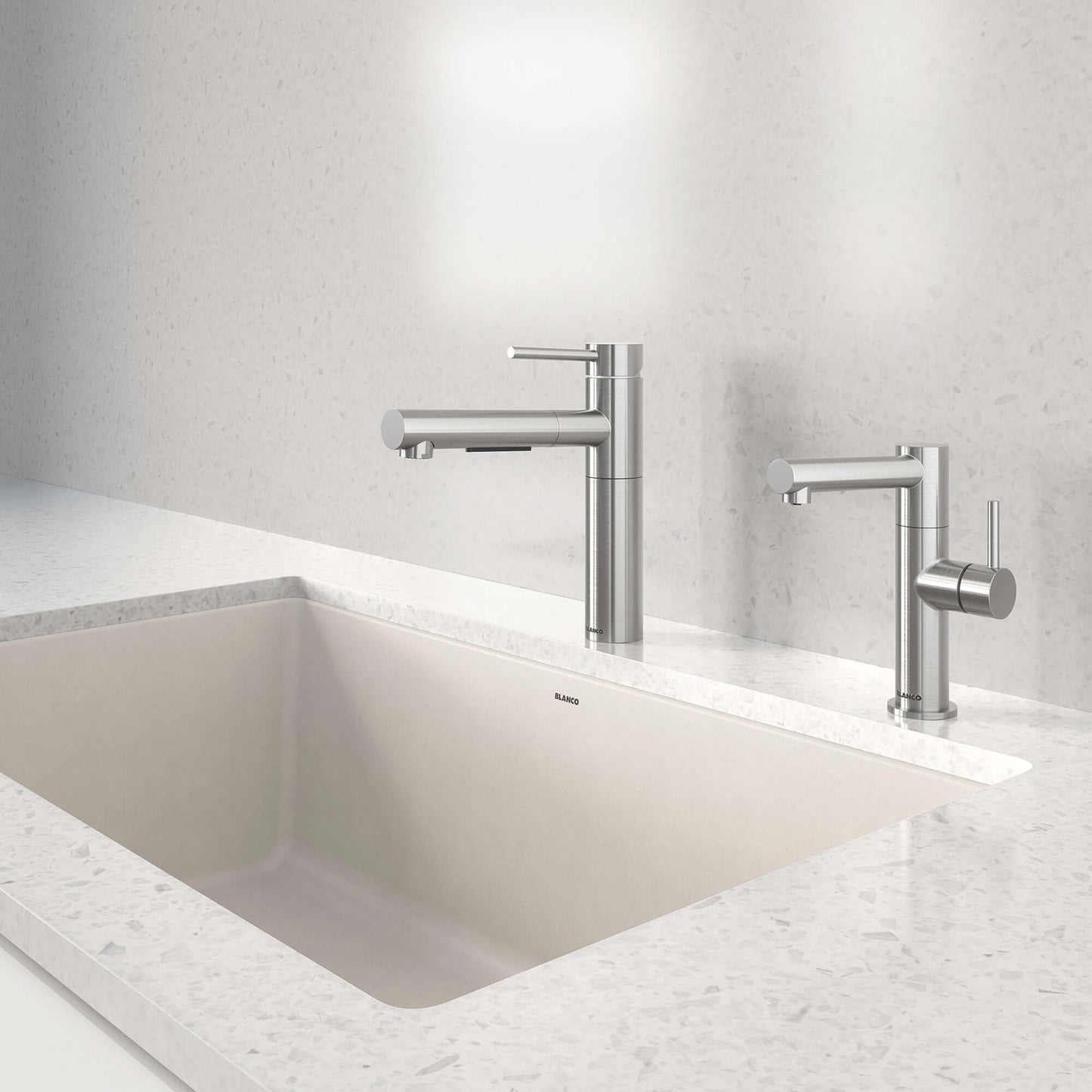 BLANCO Alta II Low Arc Pull-Out Dual-Spray Kitchen Faucet