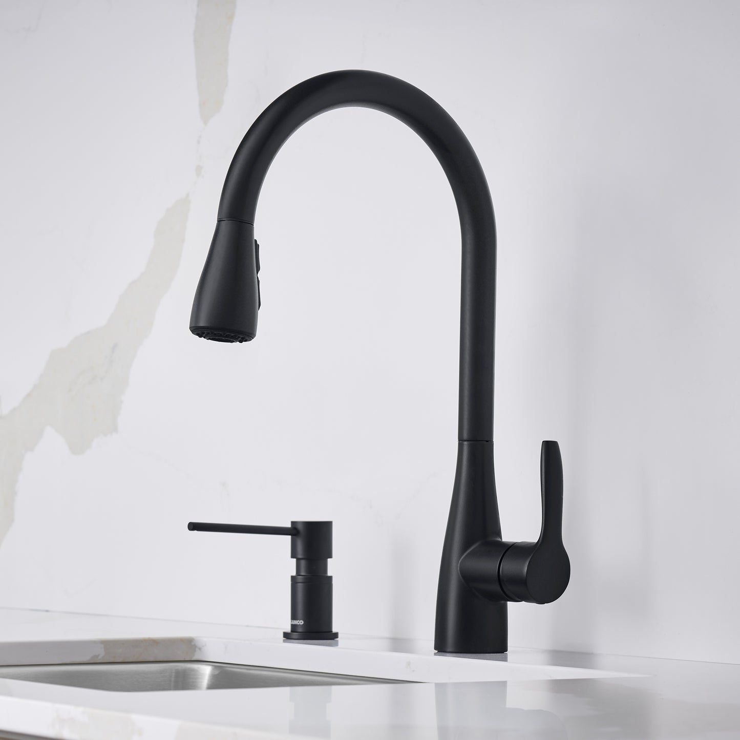 BLANCO Atura Pull-Down Dual-Spray Kitchen Faucet in matte black finish with high-arc gooseneck design.