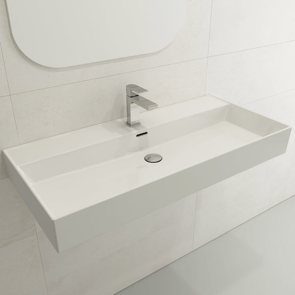 BOCCHI MILANO 39.75 Wall-Mounted Sink Fireclay 1-Hole With Overflow