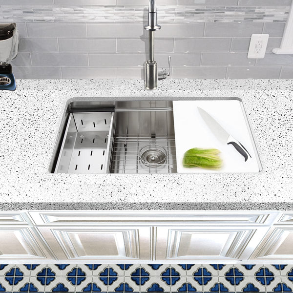 Nantucket 30 Undermount Stainless Steel Kitchen Sink SR-PS-3018-16